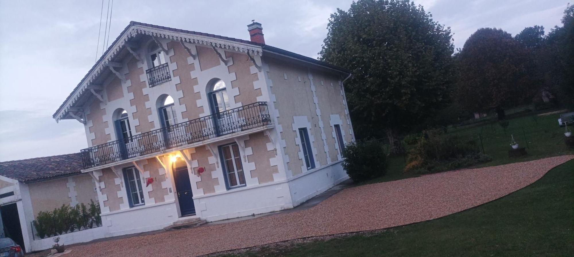 Montplaisir Bed and Breakfast Montendre Exteriör bild